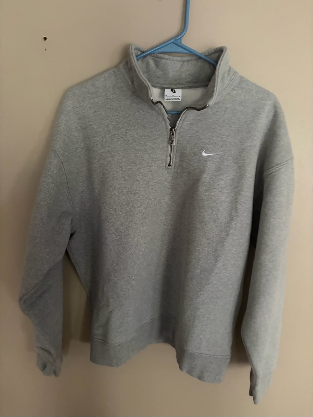 Nike Light Gray Men's Quarter Zip Pullover